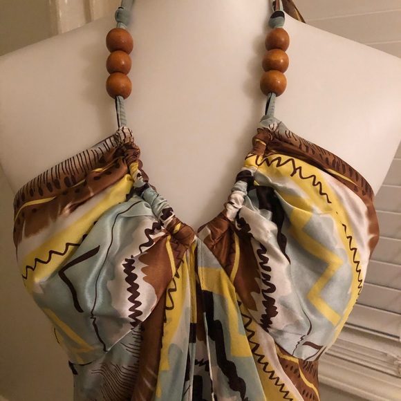 Beautiful vibrant summer dress! - Picture 7 of 8